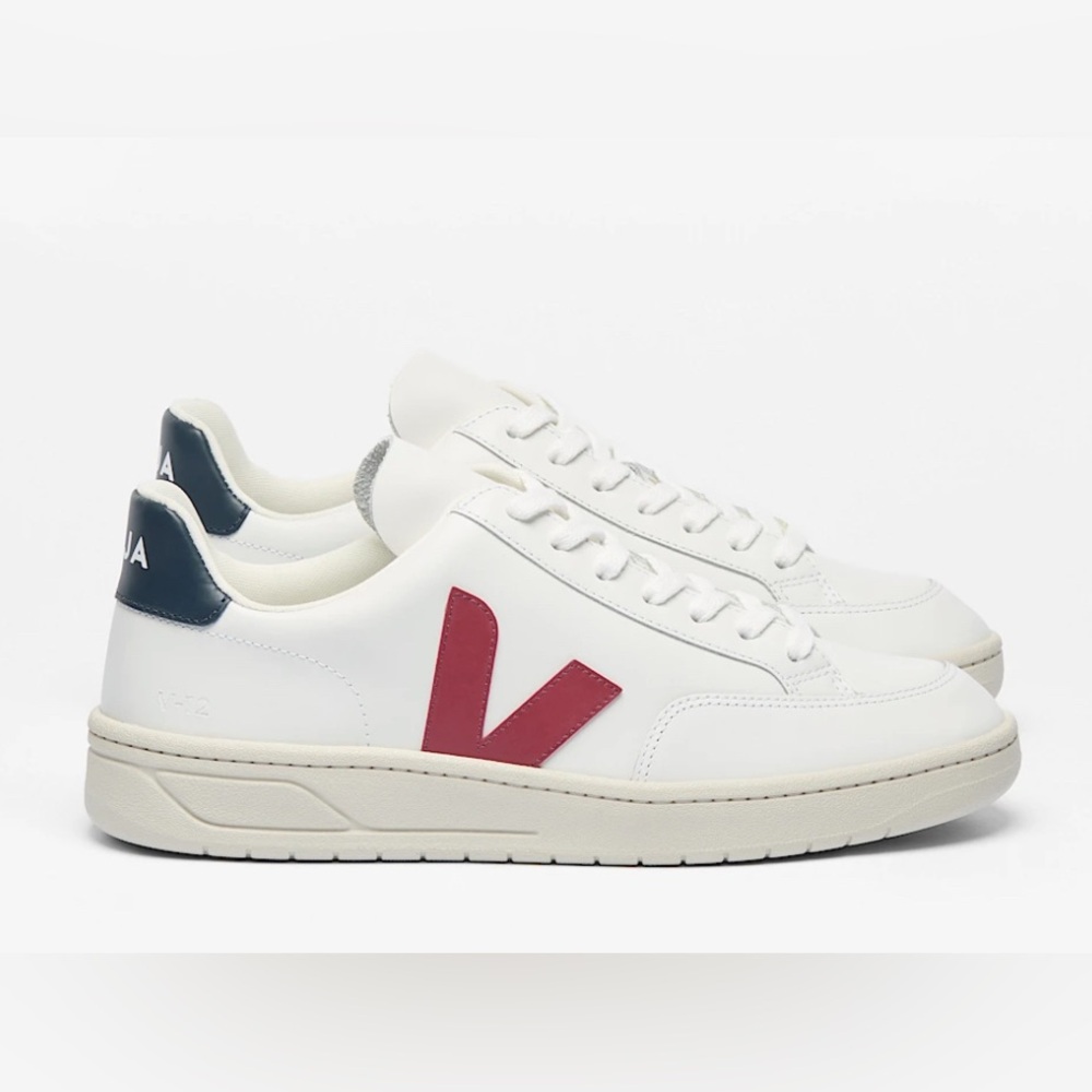 Veja NEARLY NEW V-12 white marsala náutico leather low top sneaker -8.5 (40 EU) - Picture 16 of 16